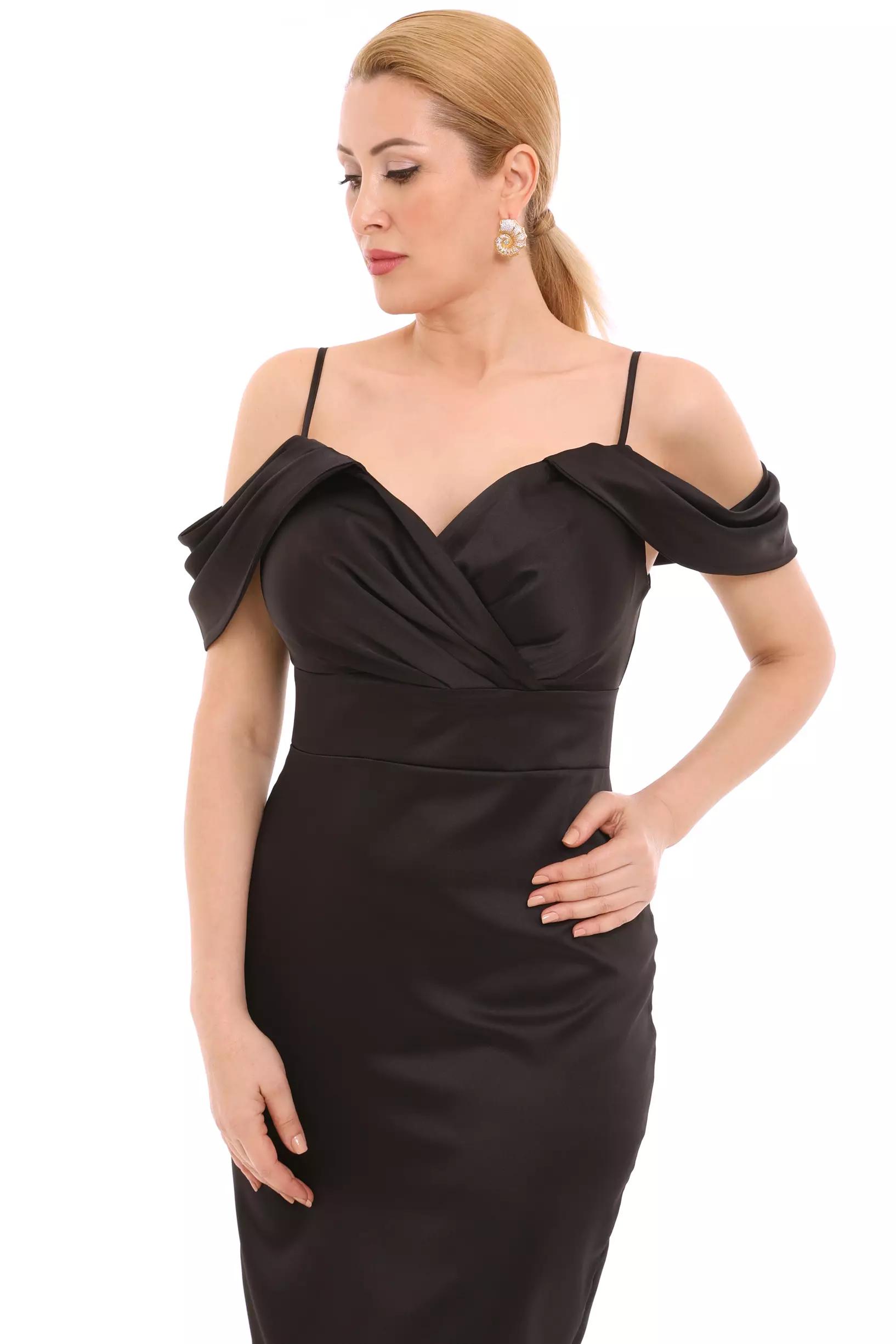 Black plus size satin sleeveless mini dress