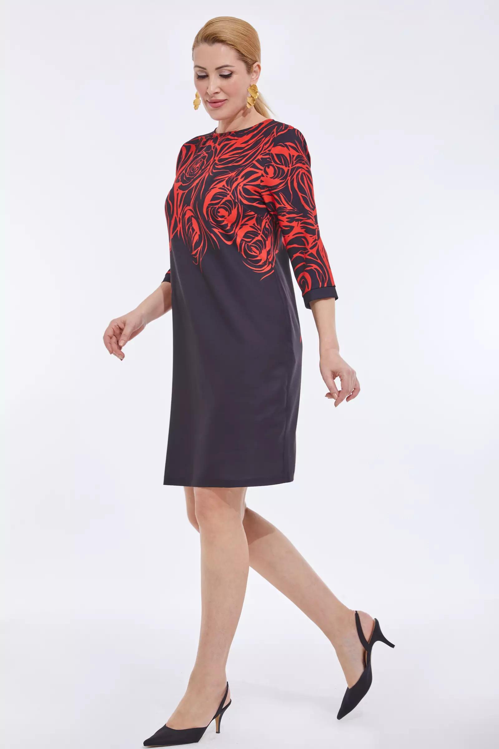 Printed plus size crepe 3/4 sleeve midi dress